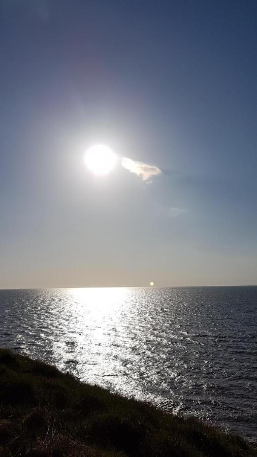 Only Family Groups - Pets Stay For Free - Sleeps 8 - Sofabed Blackpool Buitenkant foto